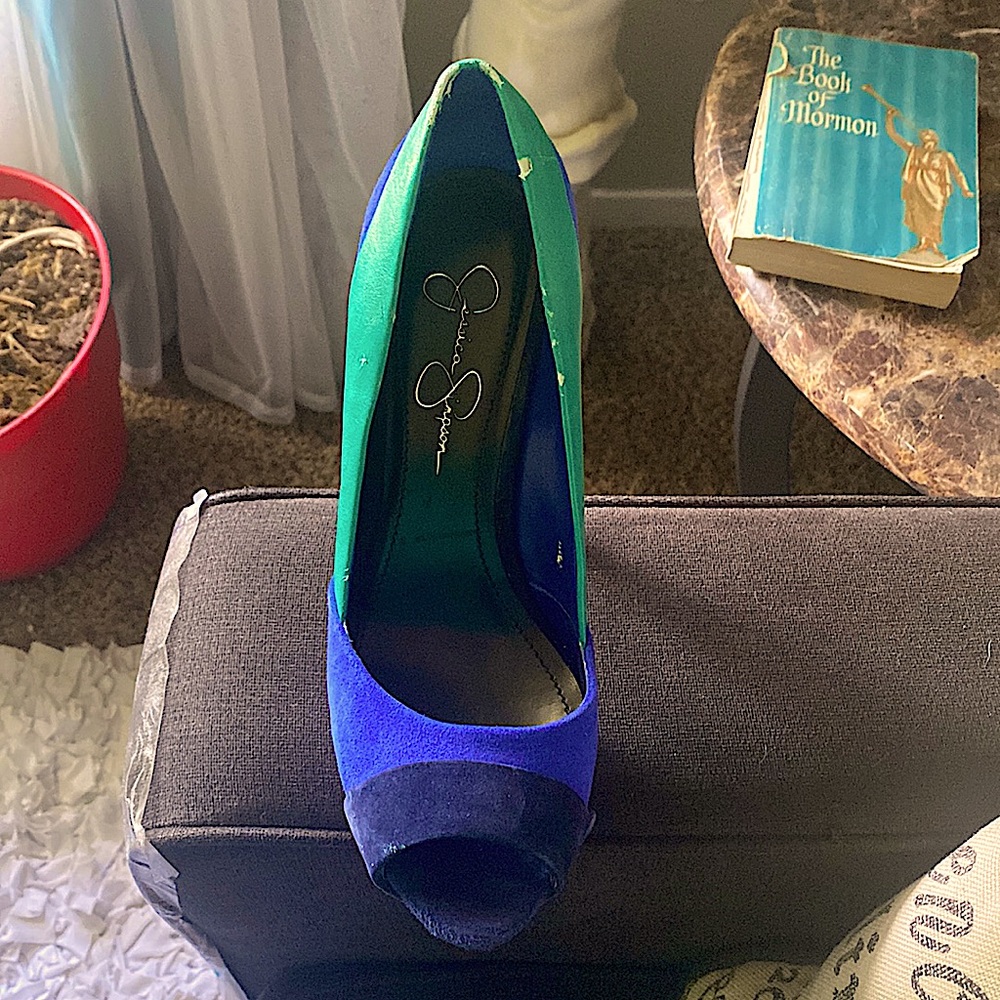 Jessica Simpson heels. Style: JS-WEEMA. Size: 8.5M. Lightly worn